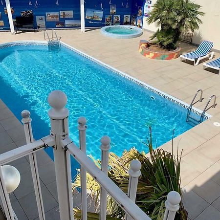 Amerique Hotel Palavas - Piscine - Plage Eksteriør billede