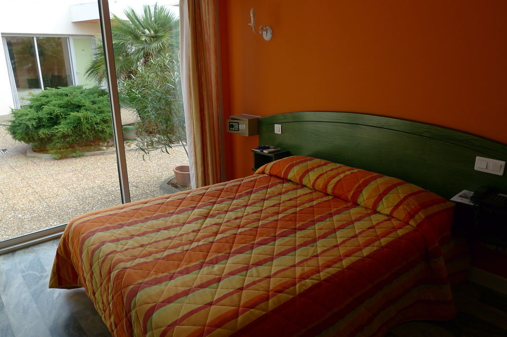 Amerique Hotel Palavas - Piscine - Plage Eksteriør billede