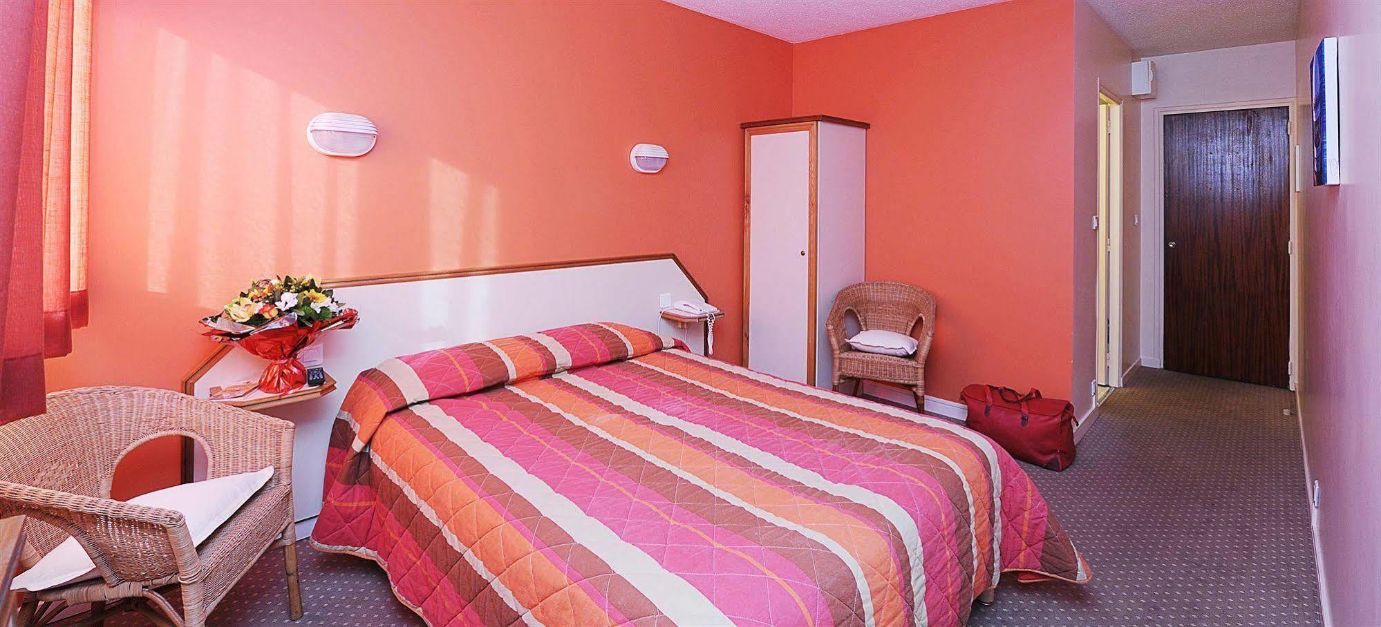 Amerique Hotel Palavas - Piscine - Plage Eksteriør billede